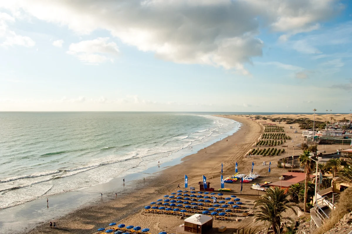 View of Playa del Inglés - a perfect place to relax and enjoy your jacuzzi